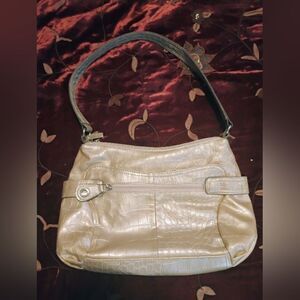 Bueno Silver Shoulder Bag with Shiny Finish